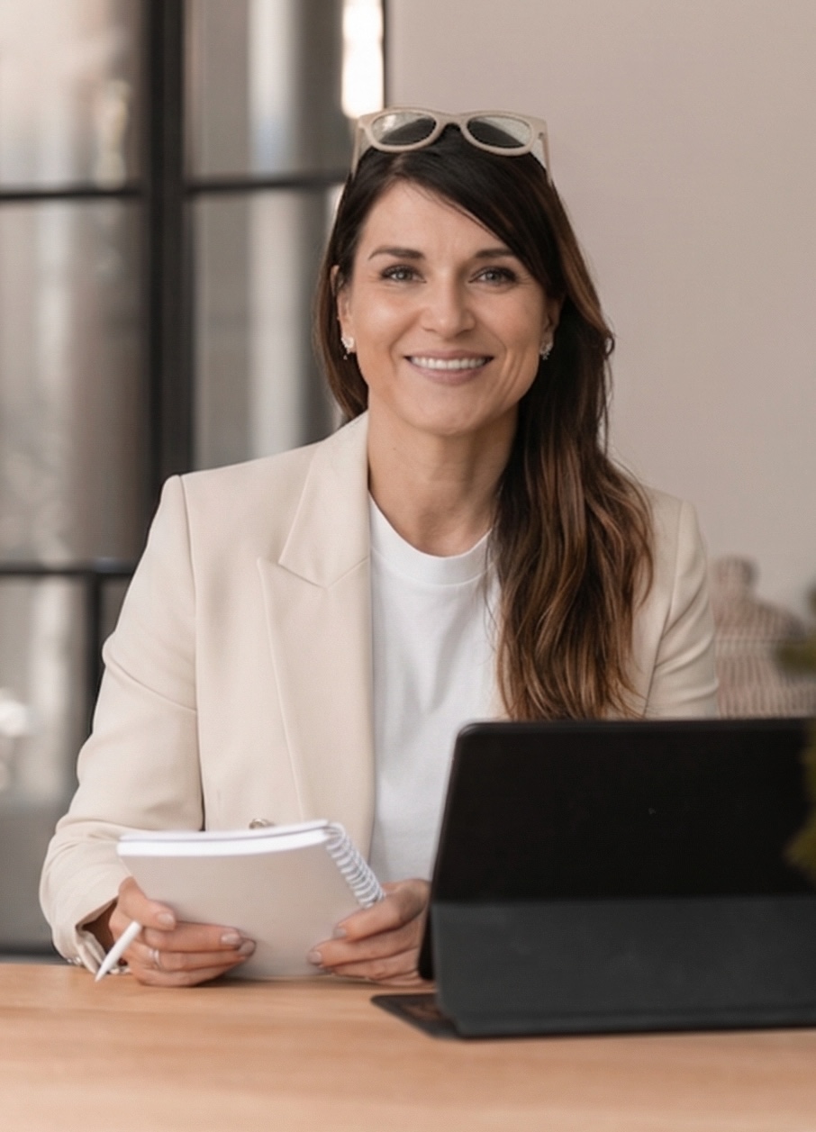 344r Katja A. Marocke