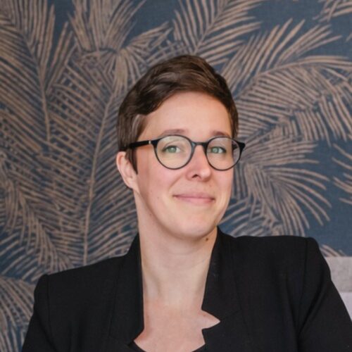 Anne Opitz, erfolgreiche Absolventin der Interior Designers Academy, die inzwischen ein erfolgreiches Interior Design Business in Dresden aufgebaut hat.
