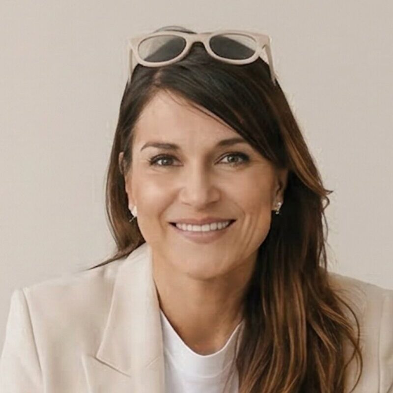 katja_portrait_800px katja_portrait_800px